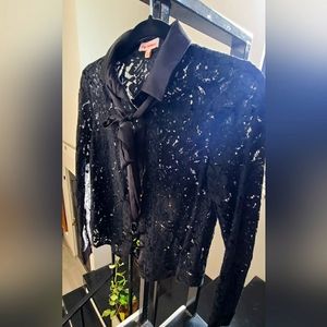 Black long sleeve shirt